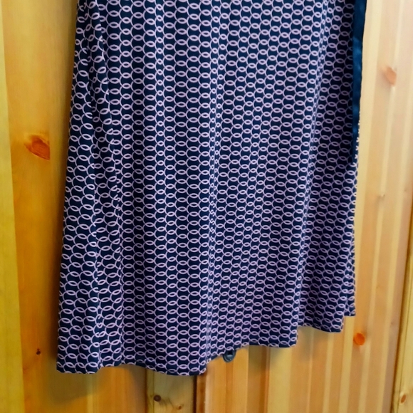 Skirt - Picture 6 of 9